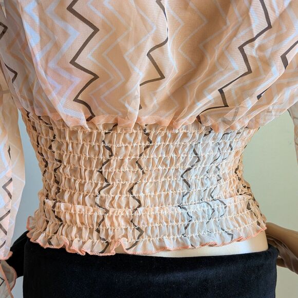 Vintage Y2K Q&A Cropped Top Semi-Sheer Shirred Zig Zag Boho Size Large - Picture 7 of 8